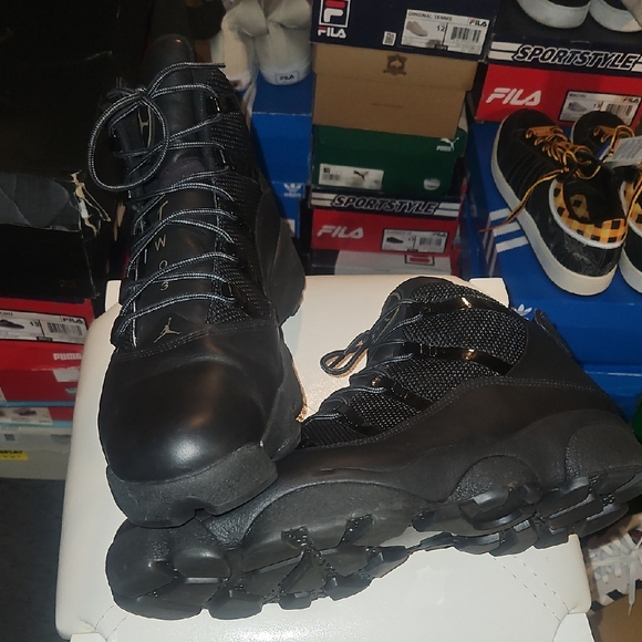 Jordan Black Athletic Shoes with Rugged Sole - Picture 7 of 13